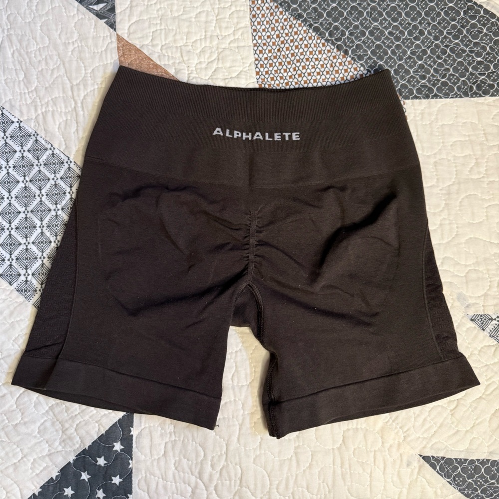 Alphalete 5” Contour Shorts